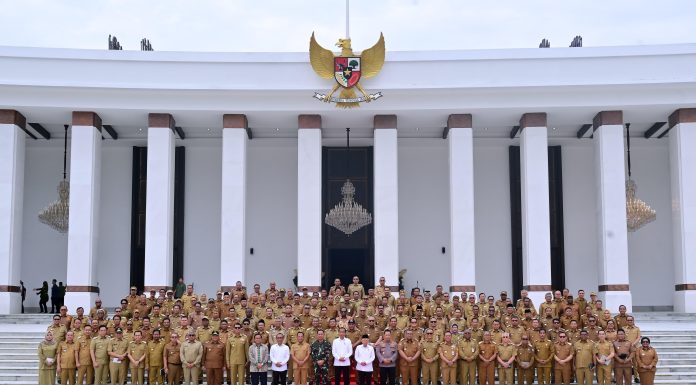 Presiden Jokowi Ajak Kepala Daerah Tiru Konsep Pembangunan IKN untuk Masa Depan