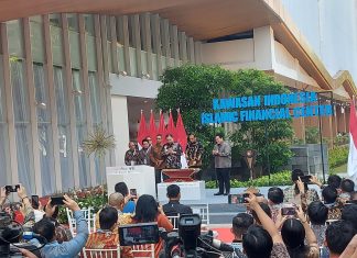 Presiden Jokowi Resmikan Kawasan Indonesia Islamic Financial Center di Jakarta
