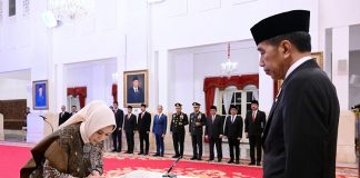 Presiden Jokowi Saksikan Pengucapan Sumpah Aida Suwandi Budiman sebagai Anggota Dewan Komisioner LPS