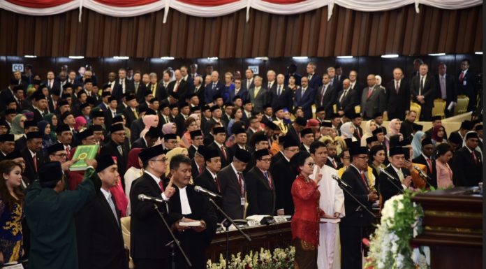 580 Anggota DPR Periode 2024-2029 Resmi Dilantik