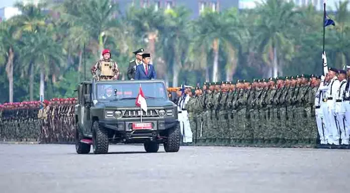 HUT ke-79 TNI, Presiden Jokowi : Jaga Stabilitas Keamanan Negara