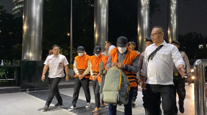 OTT KPK Amankan 6 orang dan Barbuk 10 Miliar