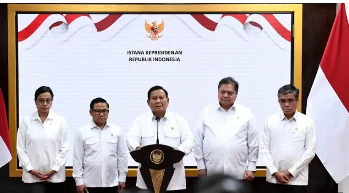 Presiden Prabowo Umumkan Kenaikan Upah Minimum Nasional Tahun 2025 Sebesar 6,5 Persen