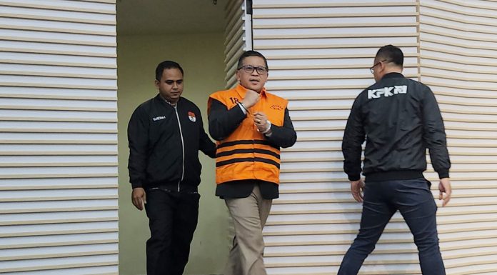 KPK Tahan Sekjen PDIP Hasto Kristiyanto