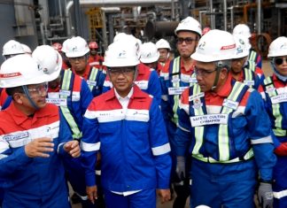 Bahlil : Bangun Kilang Terbesar, Investasi US$ 12,5 miliar, Serap 63 Ribu Tenaga Kerja