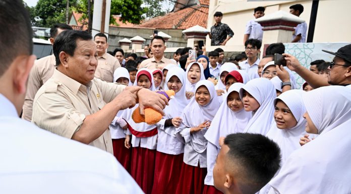 Presiden Prabowo Beserta Jajaran Mantapkan Sekolah Rakyat