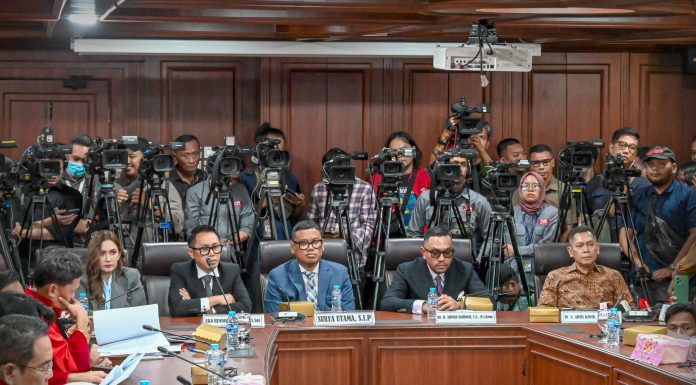 MKD DPR Putuskan Adies dan Uya Kuya Dipulihkan Jadi Anggota DPR