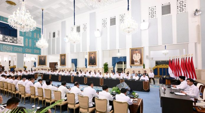 Pemerintah Pastikan Bantuan Anggaran, Administrasi, dan Relokasi Pascabencana