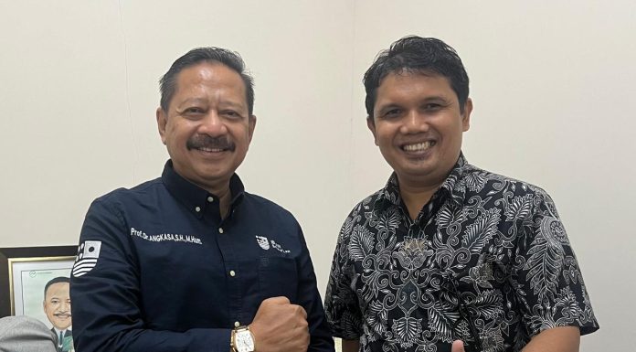 Prof. Dr. Angkasa: Integritas Fondasi Utama Lulusan Hukum