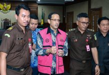 Hakim Kabulkan Nadiem Makarim Menjadi Tahanan Rumah.